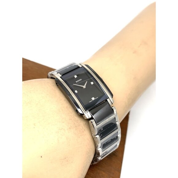 Rado Women's Watch R20613712 Integral Swiss Quartz Diamond Ceramic Tank 23mm - Picture 6 of 16